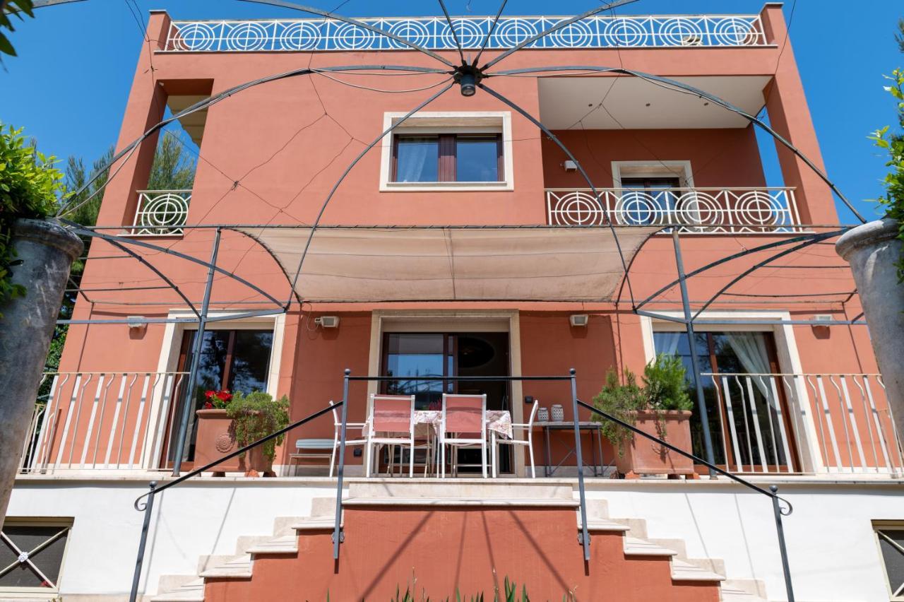 Villa Luisa Bari Esterno foto